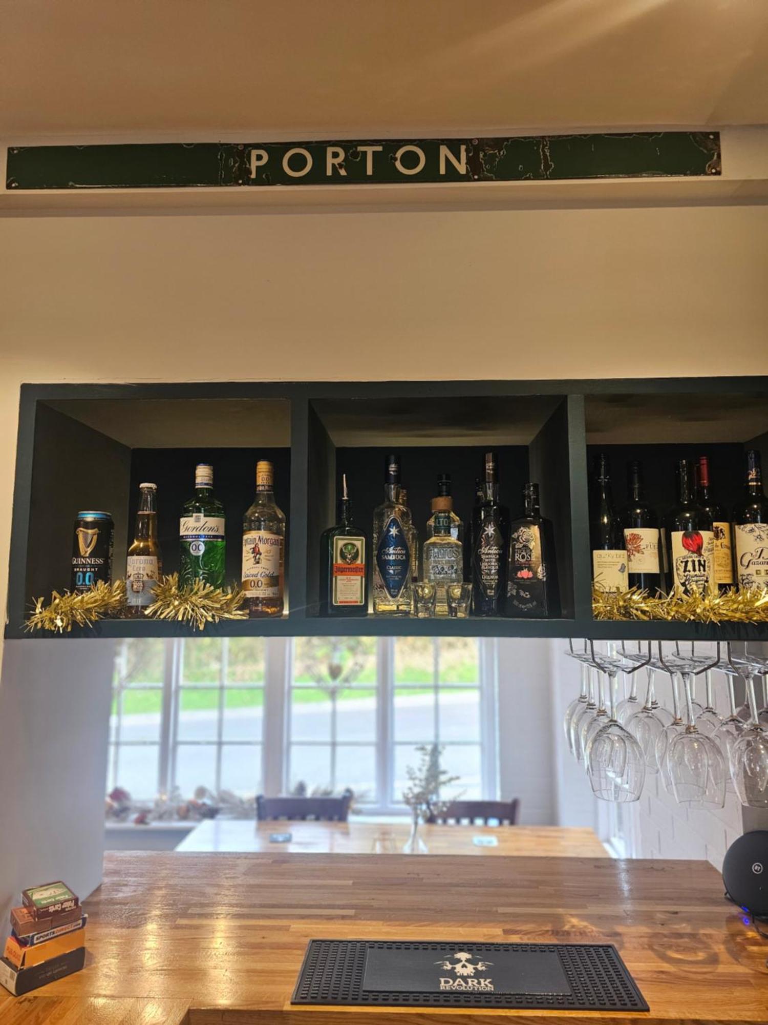 The Old Railway Hotel Porton Extérieur photo